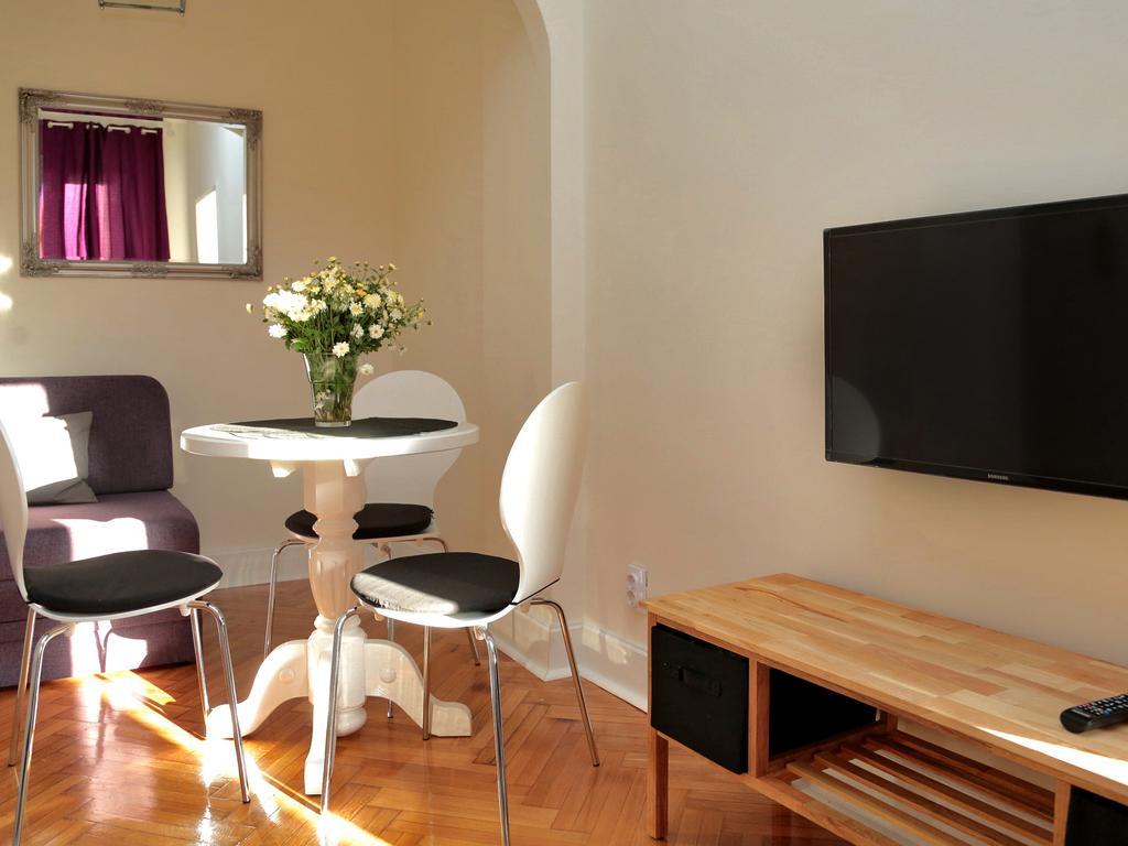 Apartment Central Belgrad Oda fotoğraf